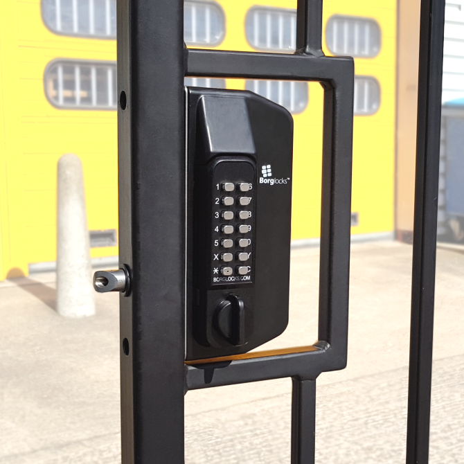 BORG LOCKS BL3130 ECP Knob Operated Marine Grade Metal Gate Double Digital Lock