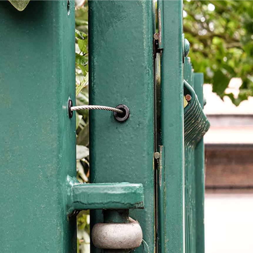 GATEMASTER Gate Restrainer Safety Device