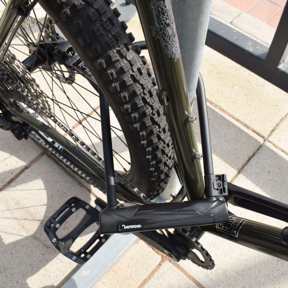 DEFENDER By Squire Cycle D-Lock With Bracket 11mm x 230mm