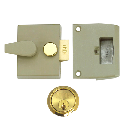 UNION 1026, 1027 & 1028 Non-Deadlocking Nightlatch 1027 40mm CG Case Cyl Pro - Polished Lacquered Brass