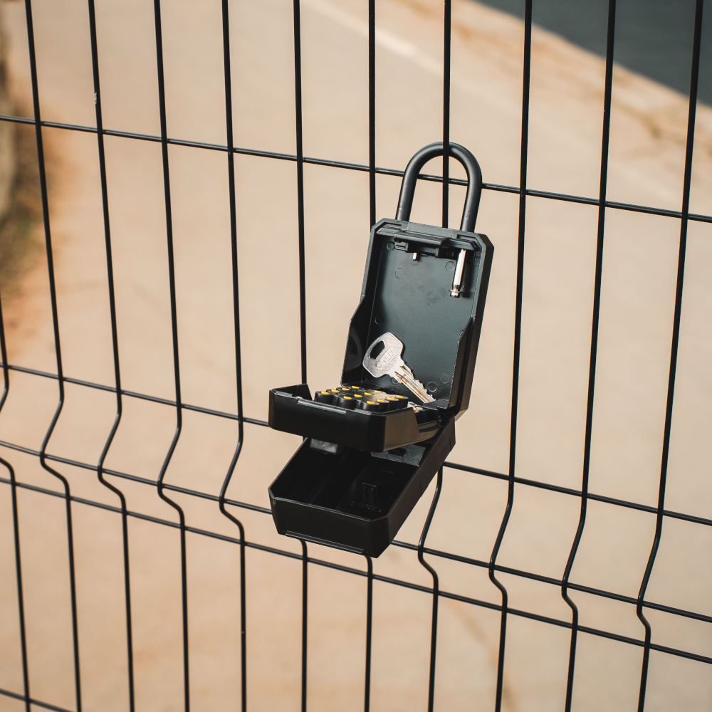 SQUIRE Portable Push Button Key Keep 2 Combination Key Safe With Shackle